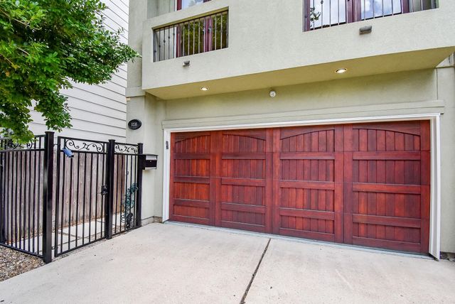5238 Nett Street, Houston, TX 77007