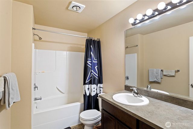 2315 SE Kelby Circle, Port Orchard, WA 98366