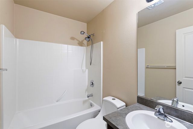 2315 SE Kelby Circle, Port Orchard, WA 98366