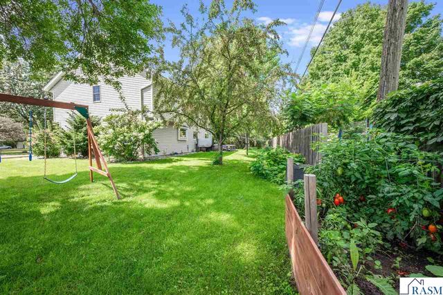 120 Chaucer Court, Mankato, MN 56001