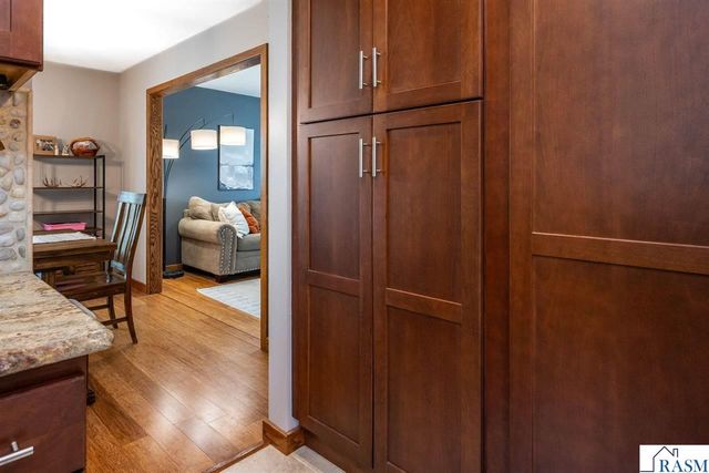 120 Chaucer Court, Mankato, MN 56001