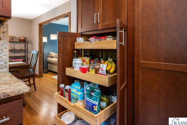 120 Chaucer Court, Mankato, MN 56001