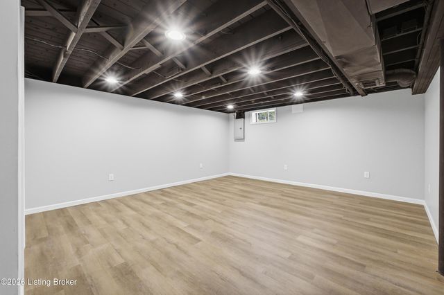 3457 Illinois Ave, Louisville, KY 40213