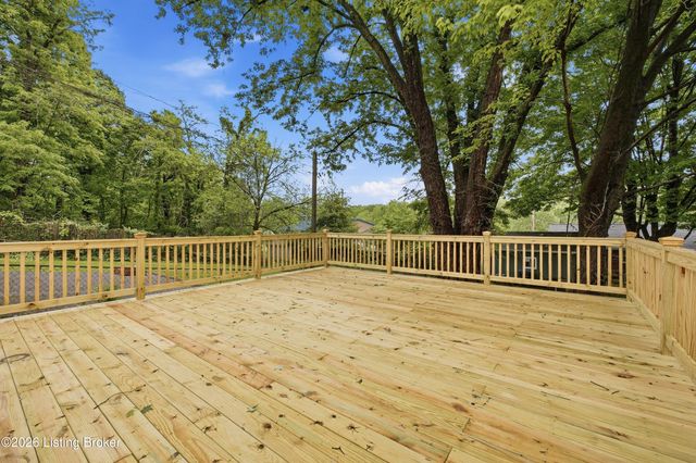 3457 Illinois Ave, Louisville, KY 40213