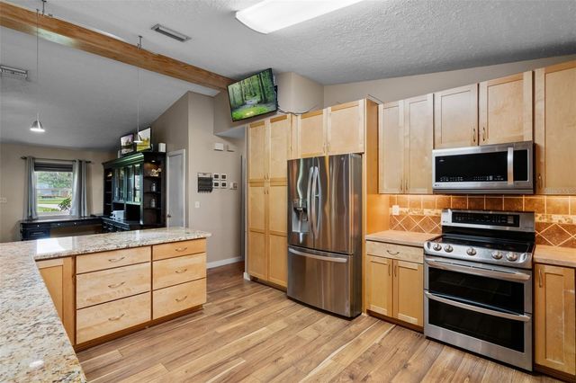 2921 LAKE TOHOPEKALIGA BOULEVARD, Kissimmee, FL 34746