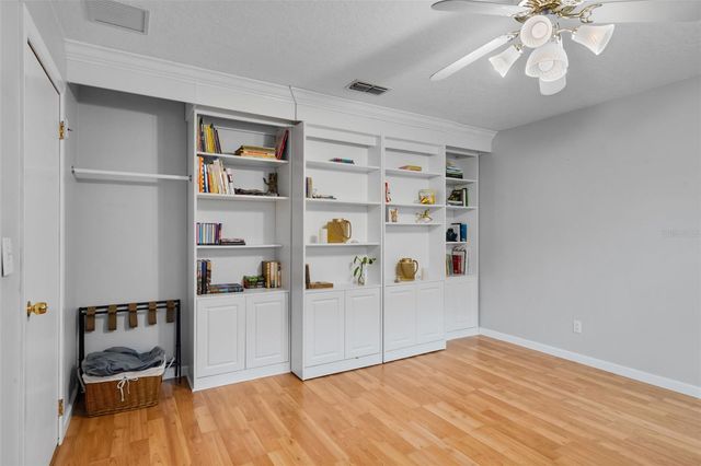 2921 LAKE TOHOPEKALIGA BOULEVARD, Kissimmee, FL 34746