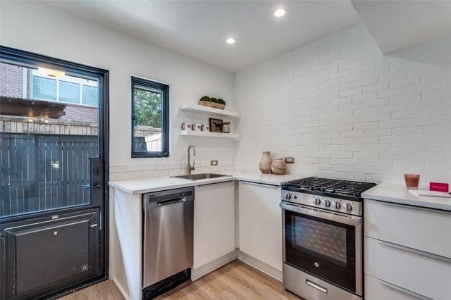 3609 Hawthorne Avenue, Dallas, TX 75219