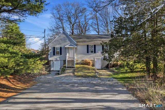 1920 Center Groton Road, Ledyard, CT 06339
