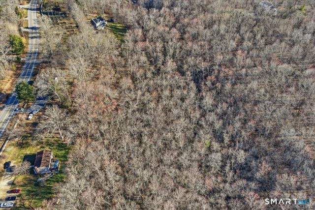 1920 Center Groton Road, Ledyard, CT 06339