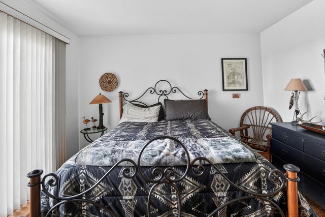 108 Overlook Hill DR, Moneta, VA 24121