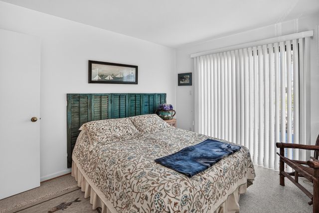 108 Overlook Hill DR, Moneta, VA 24121