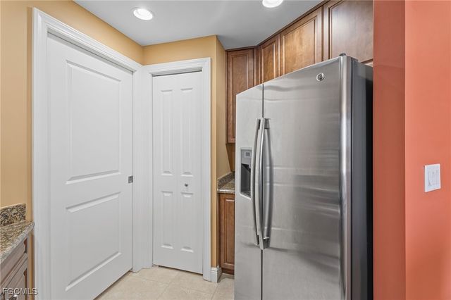 5793 Cape Harbour DR 615, Cape Coral, FL 33914