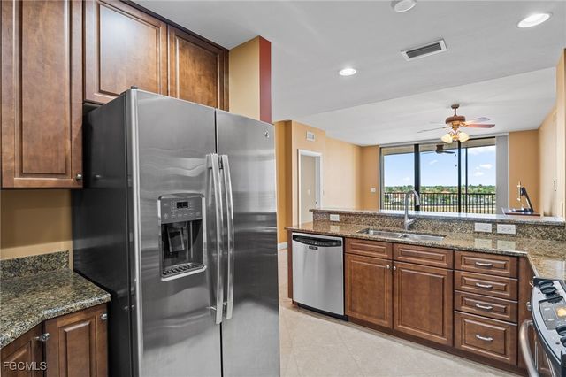 5793 Cape Harbour DR 615, Cape Coral, FL 33914