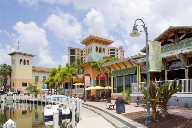 5793 Cape Harbour DR 615, Cape Coral, FL 33914