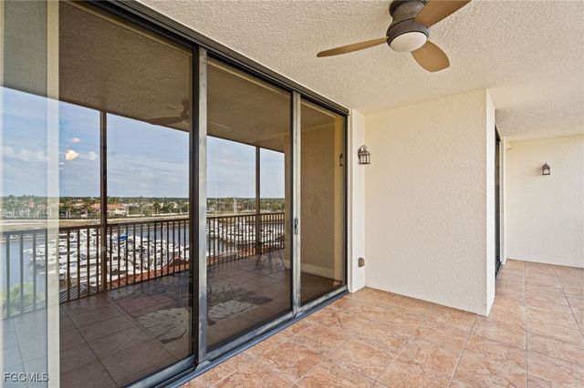 5793 Cape Harbour DR 615, Cape Coral, FL 33914