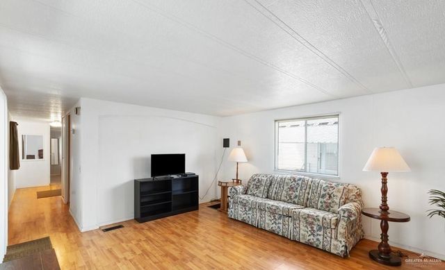 128 Apache Drive, Harlingen, TX 78552