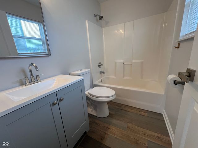 12398 River Valley Drive, Fishers, IN 46037