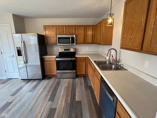 12398 River Valley Drive, Fishers, IN 46037