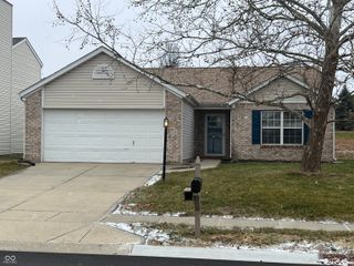 12398 River Valley Drive, Fishers, IN 46037
