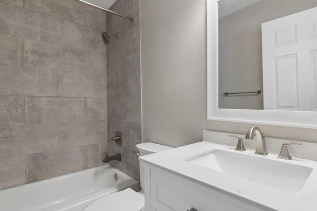 17225 Saturn Lane, Houston, TX 77058