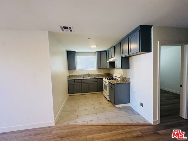 5919 Denver Avenue 5919, Los Angeles, CA 90044