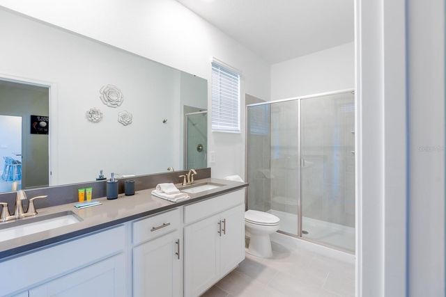 8973 PLAY THROUGH DRIVE, Davenport, FL 33896