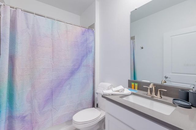 8973 PLAY THROUGH DRIVE, Davenport, FL 33896