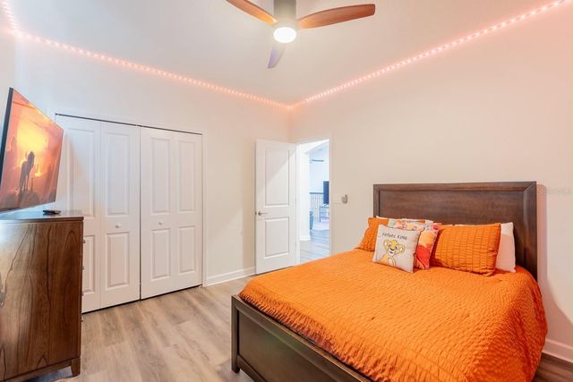8973 PLAY THROUGH DRIVE, Davenport, FL 33896