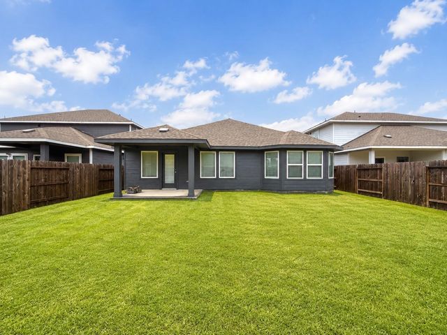 2643 Homestead Ranch Lane, Crosby, TX 77532