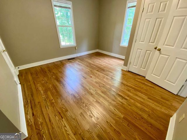 164 Glenn Carrie Road, Hull, GA 30646