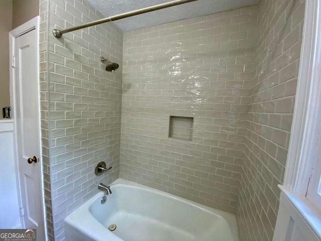 164 Glenn Carrie Road, Hull, GA 30646