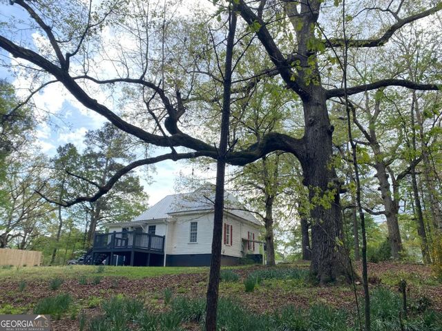 164 Glenn Carrie Road, Hull, GA 30646