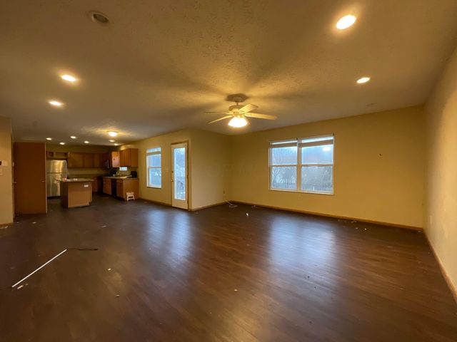 472 Greenhill Drive, Groveport, OH 43125