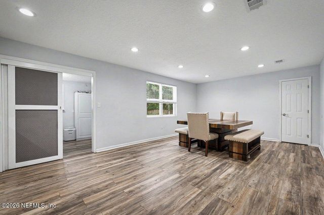 11351 W COURT Boulevard, Jacksonville, FL 32218