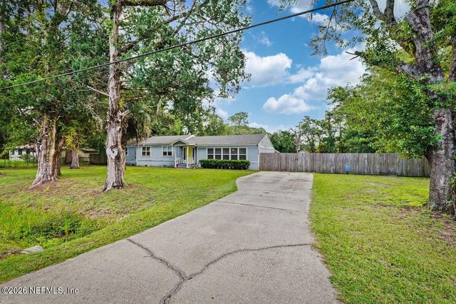 11351 W COURT Boulevard, Jacksonville, FL 32218