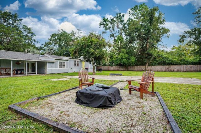 11351 W COURT Boulevard, Jacksonville, FL 32218