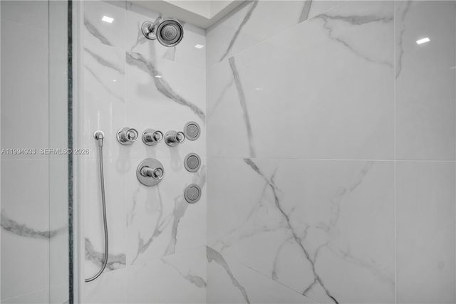 2655 Collins Ave 1911, Miami Beach, FL 33140