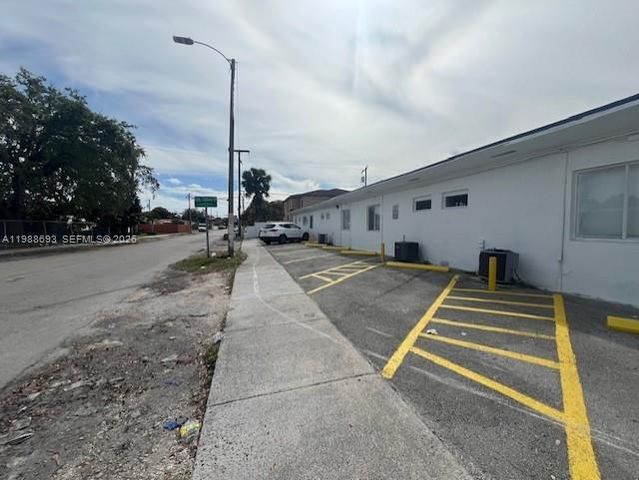 2900 W Flagler St 6, Miami, FL 33135
