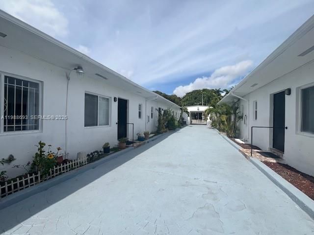 2900 W Flagler St 6, Miami, FL 33135