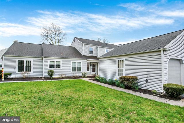511 CAMBRIDGE COURT, Palmyra, PA 17078