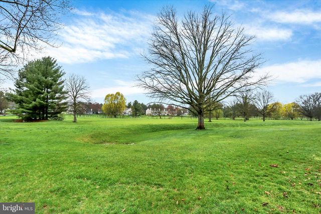 511 CAMBRIDGE COURT, Palmyra, PA 17078