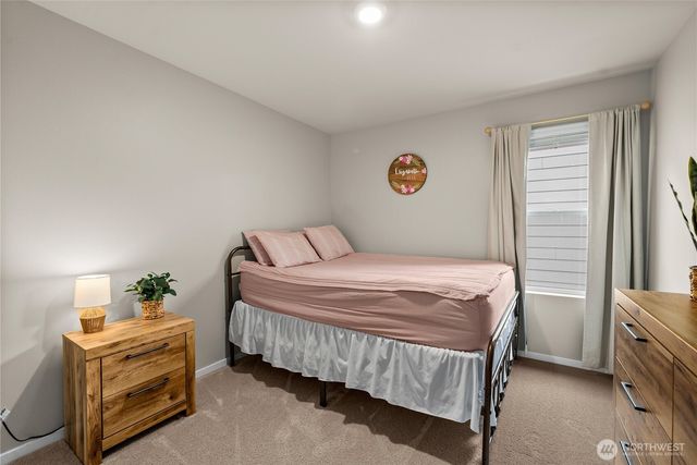 1081 SW Pendleton Way, Port Orchard, WA 98367