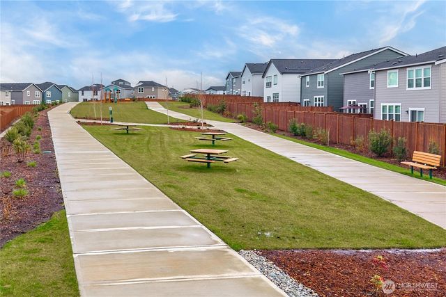 1081 SW Pendleton Way, Port Orchard, WA 98367