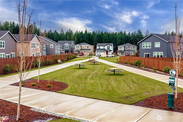1081 SW Pendleton Way, Port Orchard, WA 98367