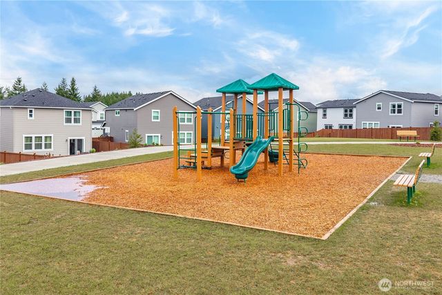 1081 SW Pendleton Way, Port Orchard, WA 98367