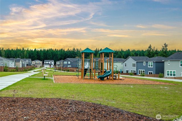 1081 SW Pendleton Way, Port Orchard, WA 98367