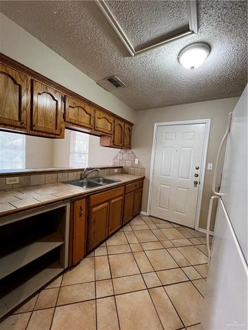 3808 Bluebird Avenue, Mcallen, TX 78504