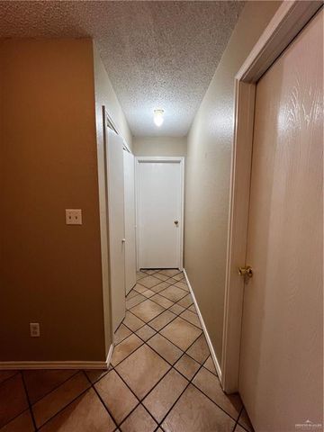 3808 Bluebird Avenue, Mcallen, TX 78504