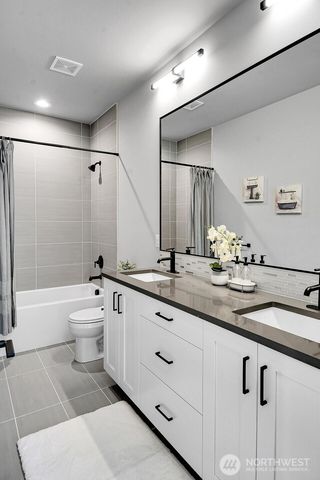 18305 Snohomish Avenue, Snohomish, WA 98296