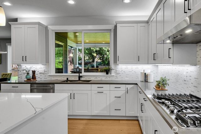 18305 Snohomish Avenue, Snohomish, WA 98296